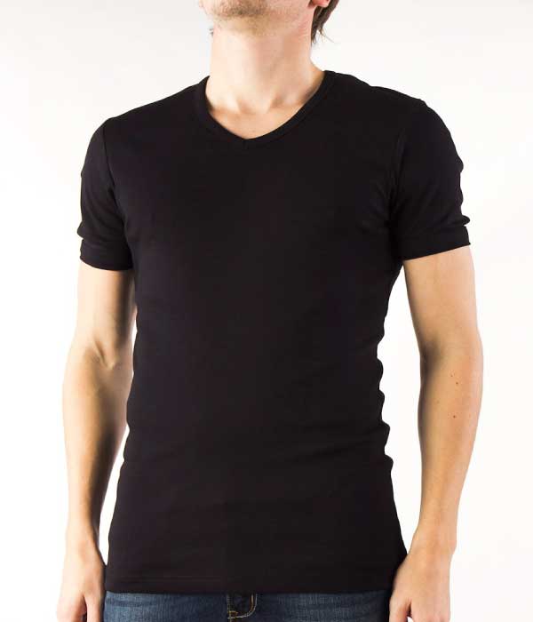 T-shirt semi body fit black