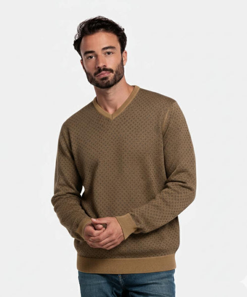 Pull col v à motif