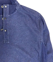 Pull avec fermeture demi éclair et bouton en bleu